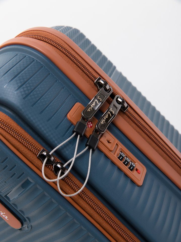 012 81 20" Чемодан. Вид 8