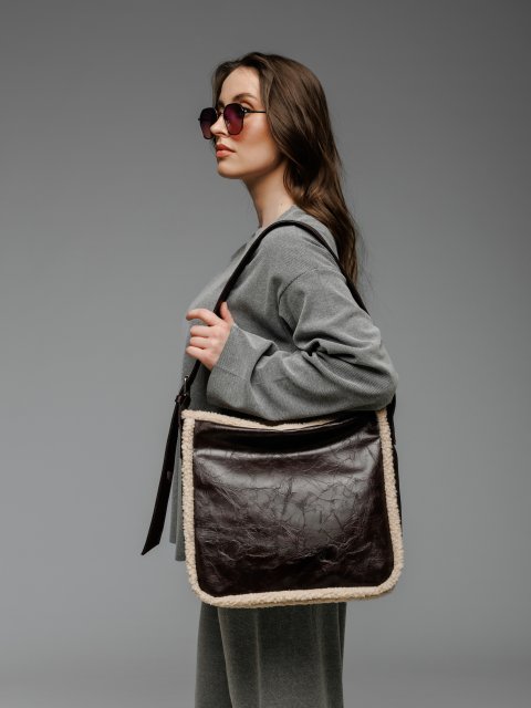 V105 048 12 Сумка женская. Вид 2.