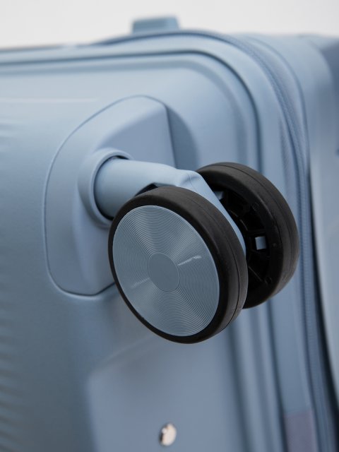 8052 85 28" Чемодан. Вид 10.