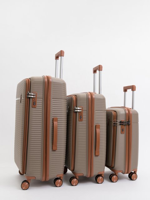 012 52 28" Чемодан. Вид 16.