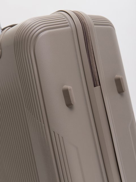 8038 52 24" Чемодан. Вид 8.