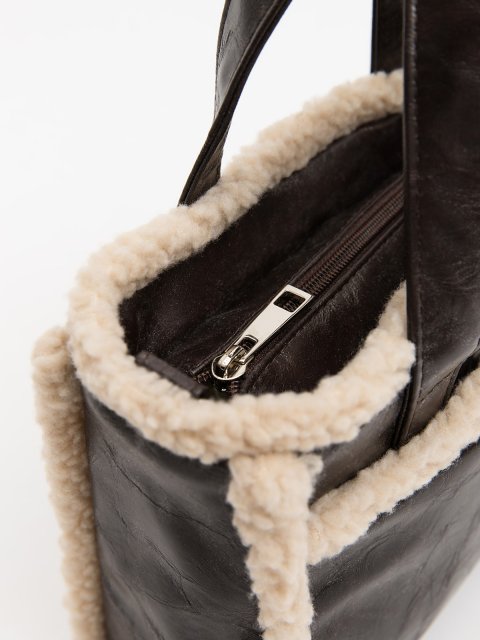 V103 048 12 Сумка женская. Вид 6.