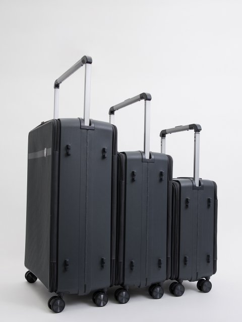 8085 51 24" Чемодан. Вид 16.