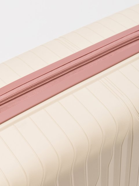 158 20 20" Чемодан. Вид 11.