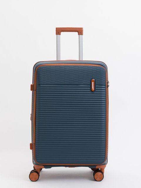 012 81 24" Чемодан. Вид 2.