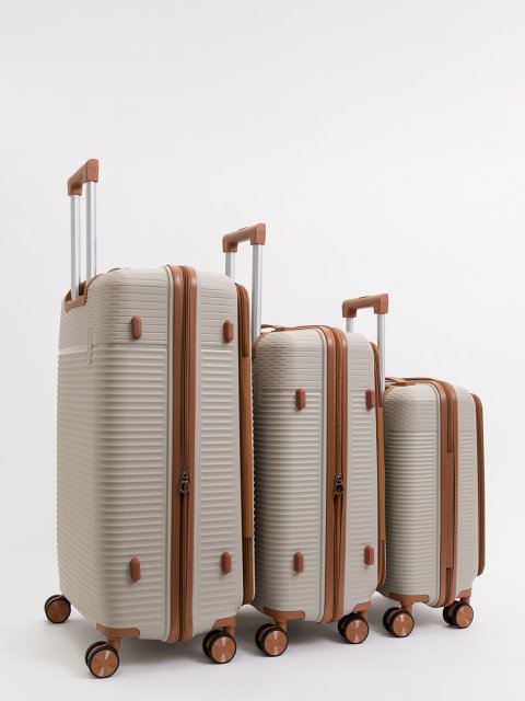 012 20 28" Чемодан. Вид 17.