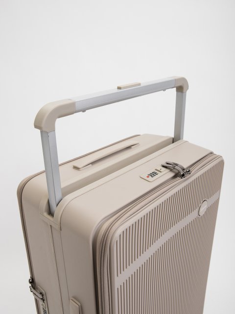 8085 20 20" Чемодан. Вид 8.