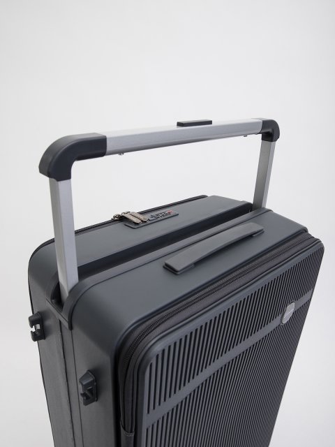 8085 51 28" Чемодан. Вид 7.