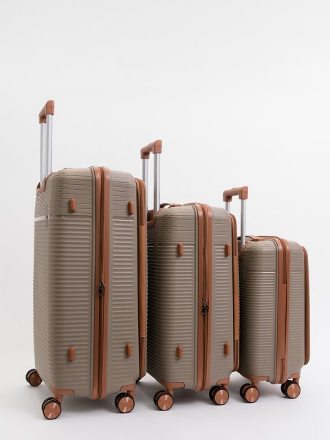 012 52 24" Чемодан. Вид 17.