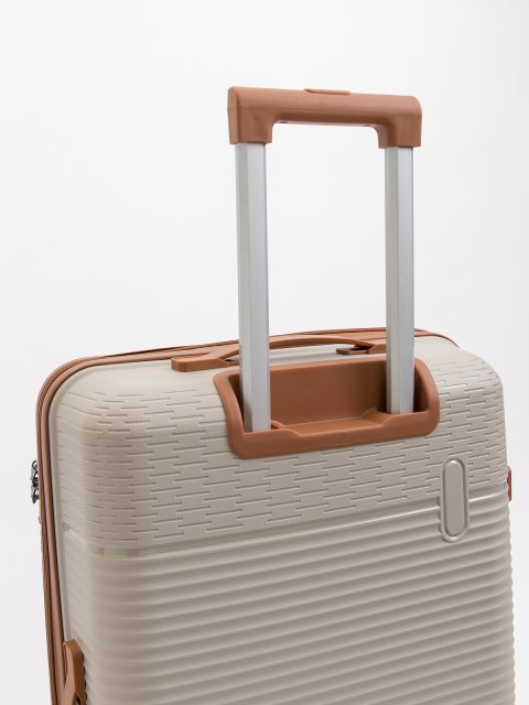 012 20 24" Чемодан. Вид 7.