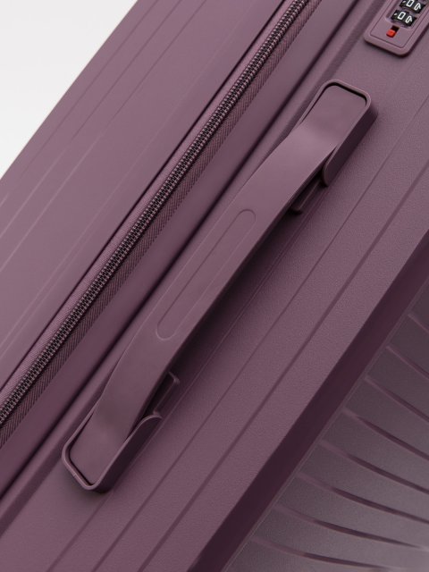 166 07 24" Чемодан. Вид 11.