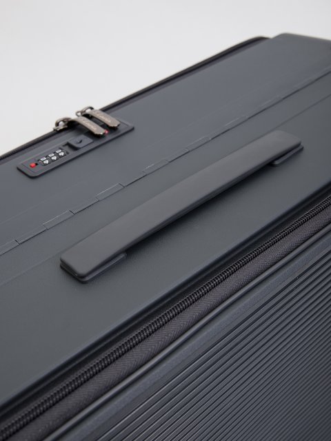 8085 51 28" Чемодан. Вид 9.