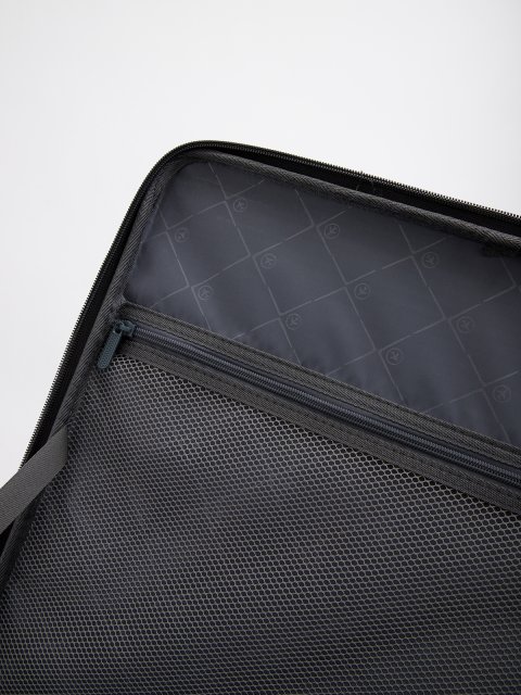 8085 51 28" Чемодан. Вид 14.