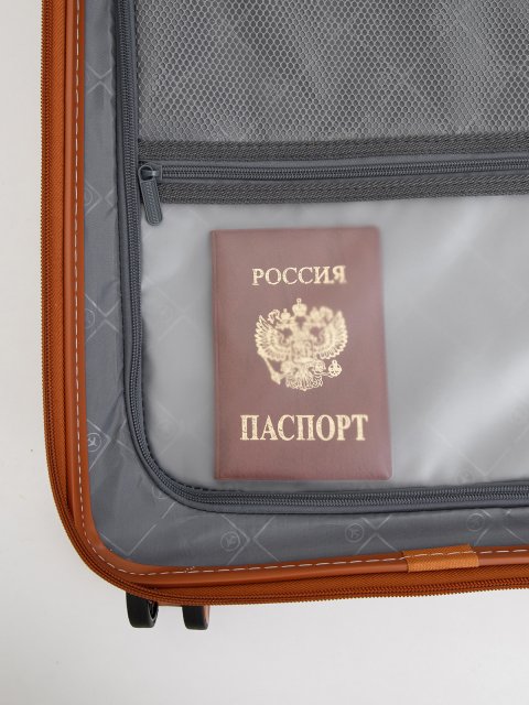 012 20 20" Чемодан. Вид 15.