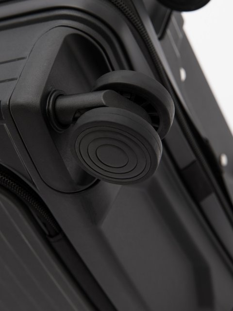 166 01 20" Чемодан. Вид 9.