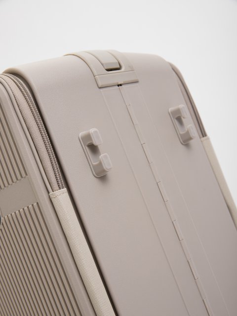 8085 20 20" Чемодан. Вид 9.