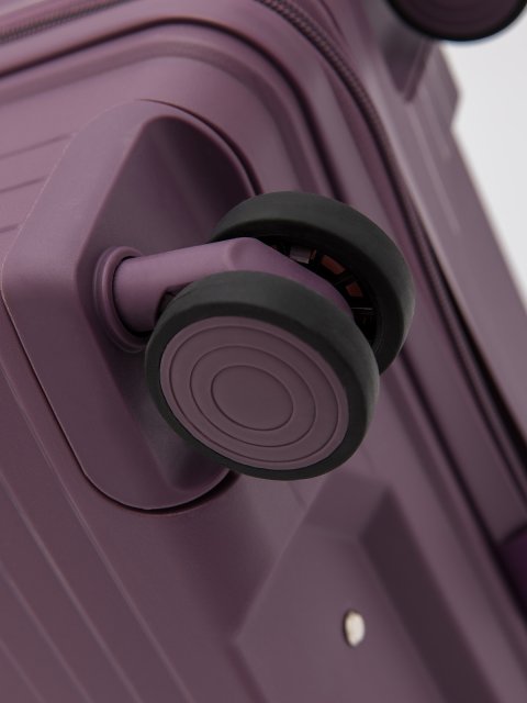 166 07 24" Чемодан. Вид 10.