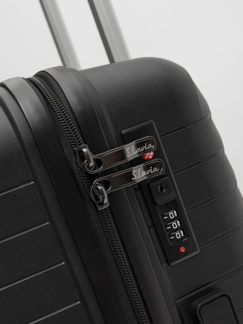 158 01 28" Чемодан. Вид 6.